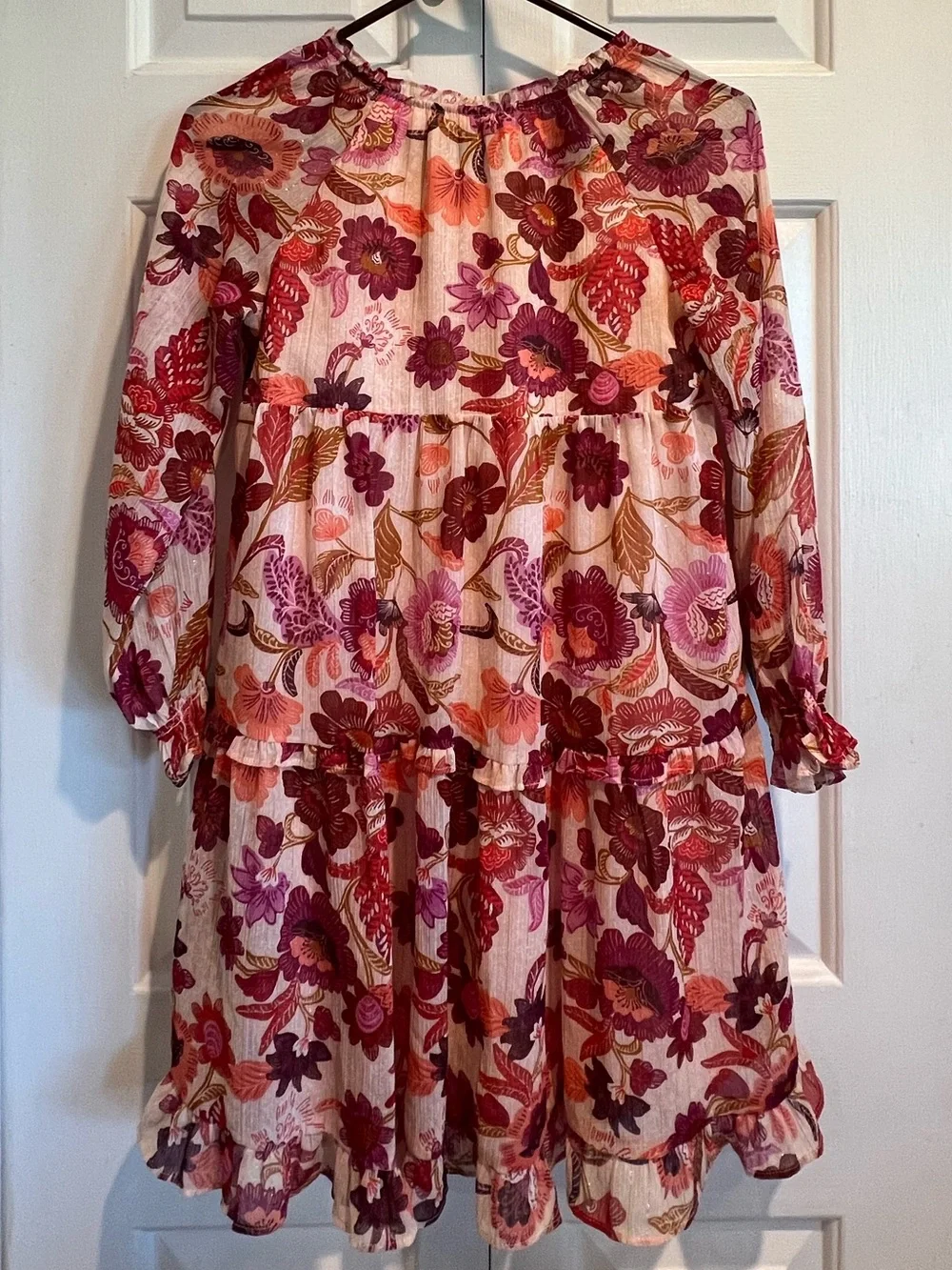 Floral 🌺 Tiered Long-Sleeve Dress - Pink & Fall Colors, Gold Metallic Thread